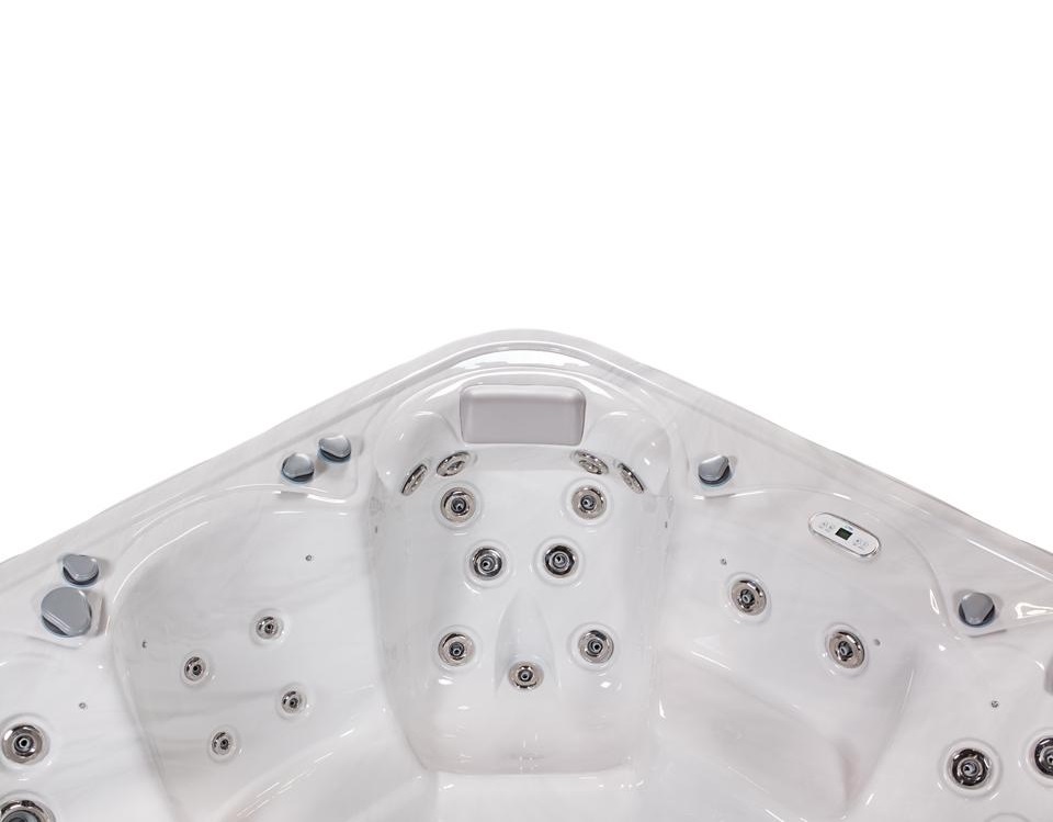 Wellis Myline Saturn Spa Medence Jacuzzi