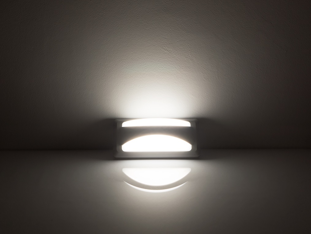 Kültéri fali LED lámpatest Due (12W) szürke, hideg fényű
