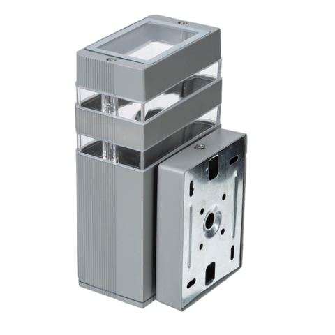 Berge Inez Kerti oldalfalra helyezhető matt ezüst színű lámpa GU10-es foglalattal