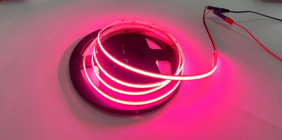 EcoLight COB led szalag pink színben 480 lm/méter 9 W/méter 12 V IP20 5m / tekercs