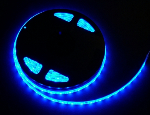 Perfectled Prémium 60 LED/méteres 12 V-os vízálló kék 5050 LED szalag 5m/ tekercs