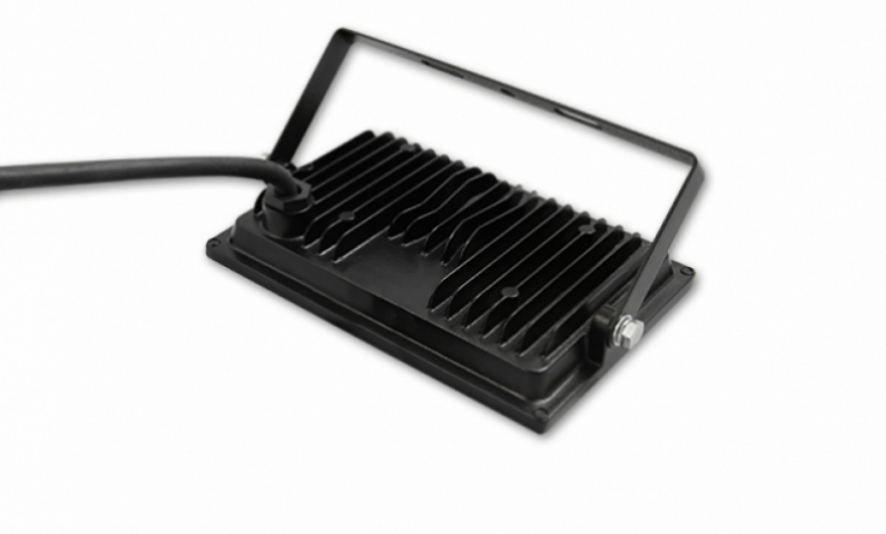 MasterLED Tiga 100 W-os natúrfehér LED reflektor