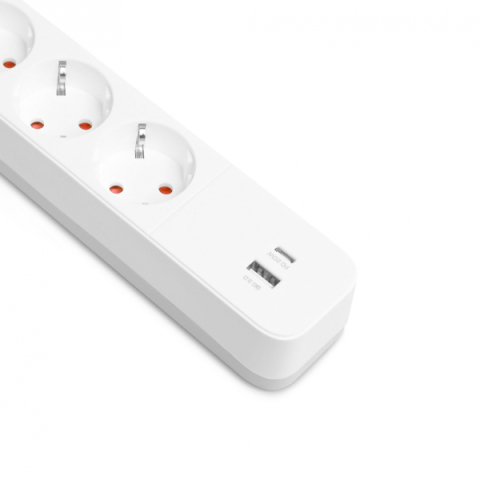 Videx Oncord fehér színű 4-es professzionális hosszabbító kapcsolóval  3m-es kábellel  1 x USB + 1 x USB-C