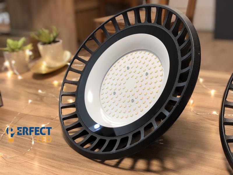 LED Csarnokvilágító Lámpa 100W Természetes Fehér 4 ÉV GARANCIA