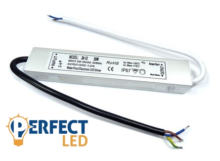 LED tápegység, trafó vízálló IP67 trafó 12V 100W 8,5A