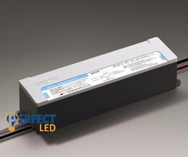 24V-os 60W 2,5A LED tápegység IP62 vízálló