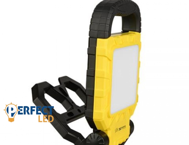 Horoz 20 W-os hidegfehér hordozható összecsukható LED reflektor