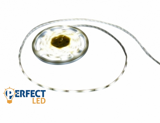 Perfectled Prémium 30 LED/méteres 12 V-os vízálló hideg fehér LED szalag 5m/tekercs
