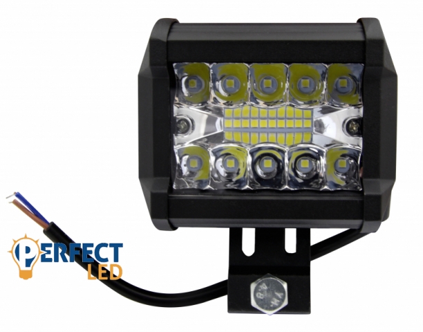 MasterLED Négyzet alakú hideg fehér színhőmérsékletű 60 W-os munkalámpa/Off-Road terepjáró lámpa