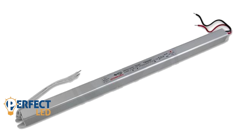 MasterLED 72 W-os Ultra Slim tápegység 6 Amper 12VDC