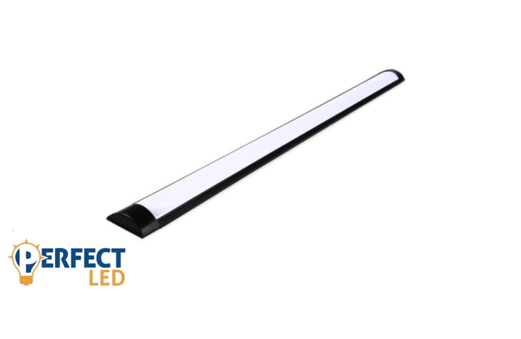 MasterLED Batten Led 36 W 120 cm falon kívüli fekete lámpa IP20-as védettséggel