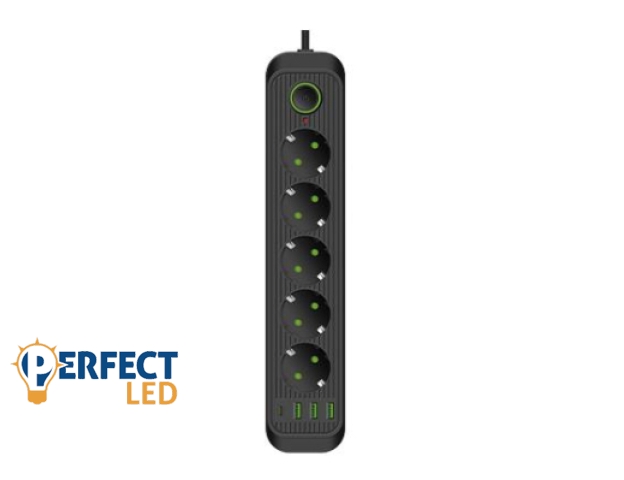 MasterLED Modi fekete színű 5-ös hosszabító kapcsolóval 2m-es kábellel 3 x USB + 1 x USB-C