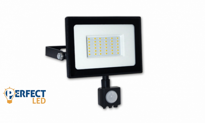 MasterLED Tiga 30 W-os natúrfehér mozgásérzékelős LED reflektor