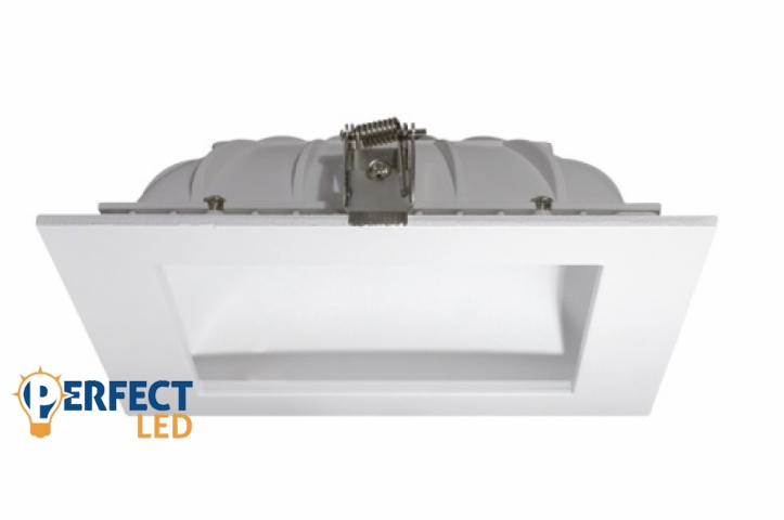 Strühm Cinder 20 W-os süllyesztett natúr fehér fehér színű négyzet alakú LED-es mennyezetlámpa