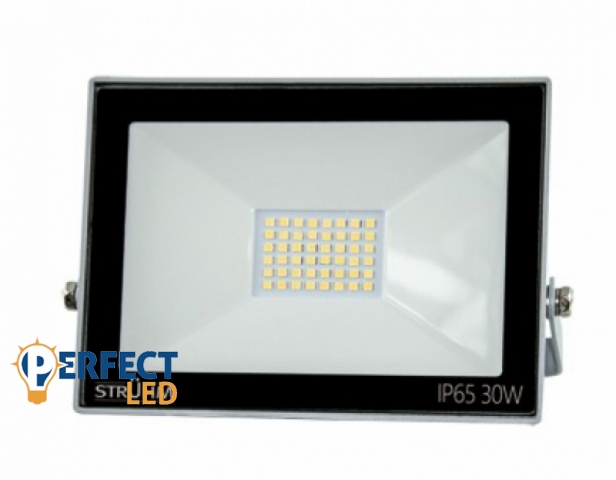 Strühm Kroma 30 W-os hidegfehér LED reflektor