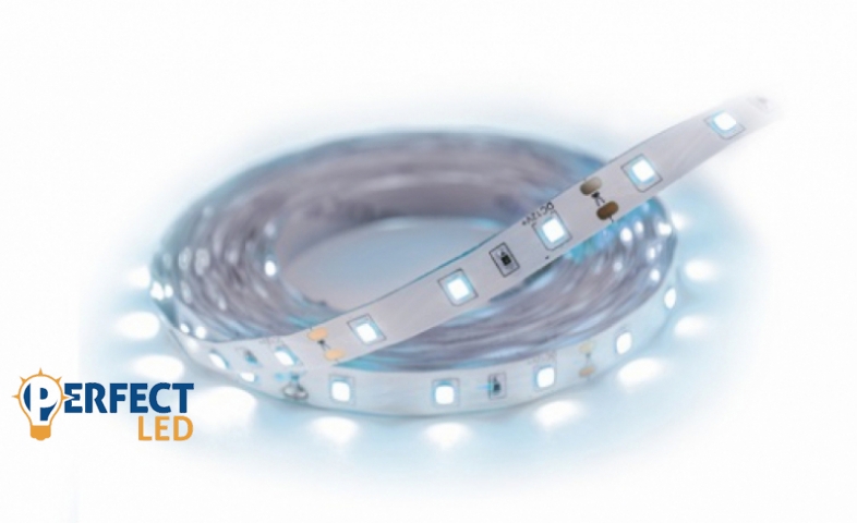 Strühm Late Led 60 Led/méteres 12 V-os vízálló hideg fehér led szalag/3 méter